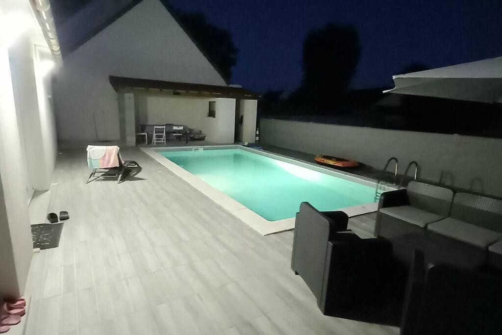 15Min De Disney, Dependance Et Piscine Privee A La Campagne Crevecoeur-en Brie Exterior foto
